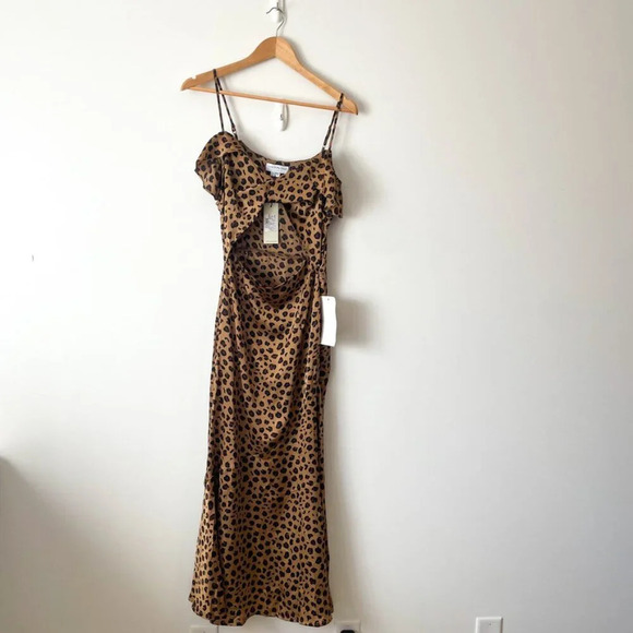 Never Fully Dressed Ruffle Sleeve Cut Out Maxi Dress NWT Leopard Brown Size 6 - Picture 6 of 11